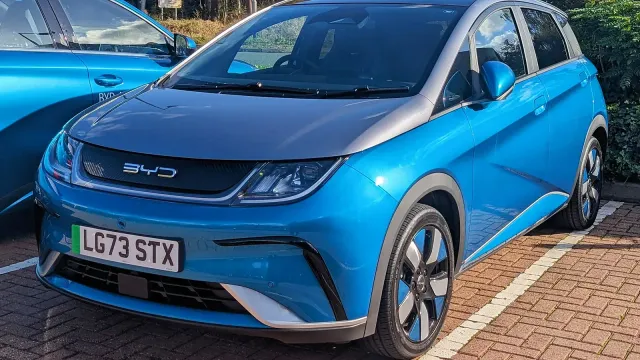 BYD Dolphin en vista exterior