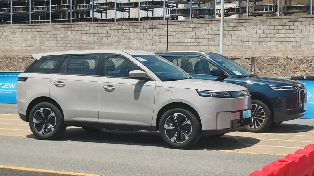 Jaecoo J5 en vista exterior