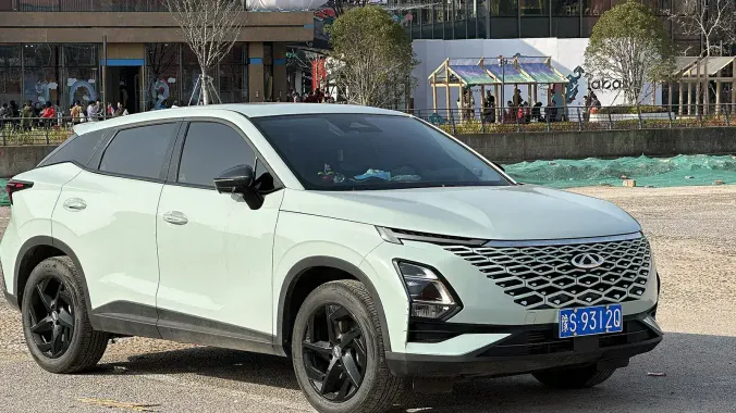 Omoda Omoda 5